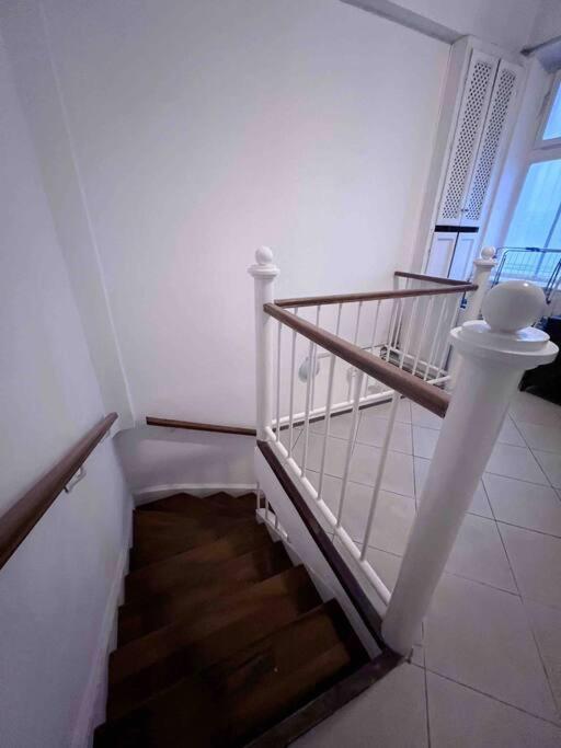 12# Sunflower Cozy Apartment Budapest Luaran gambar